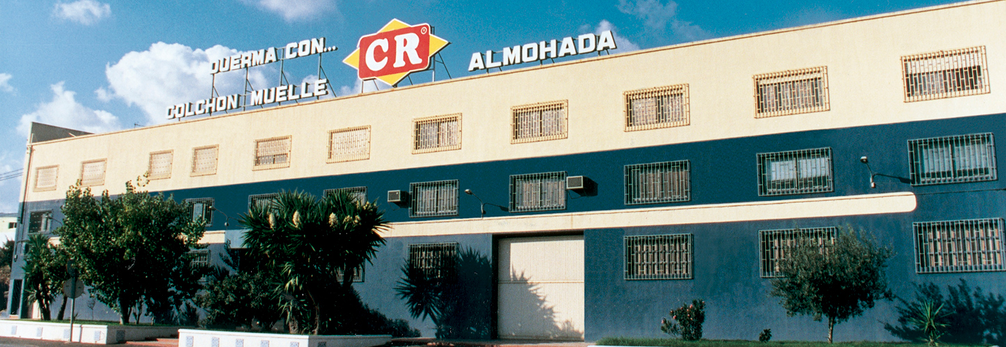 Fábrica de Colchón CR con más de 45 años garantizando descanso a medida